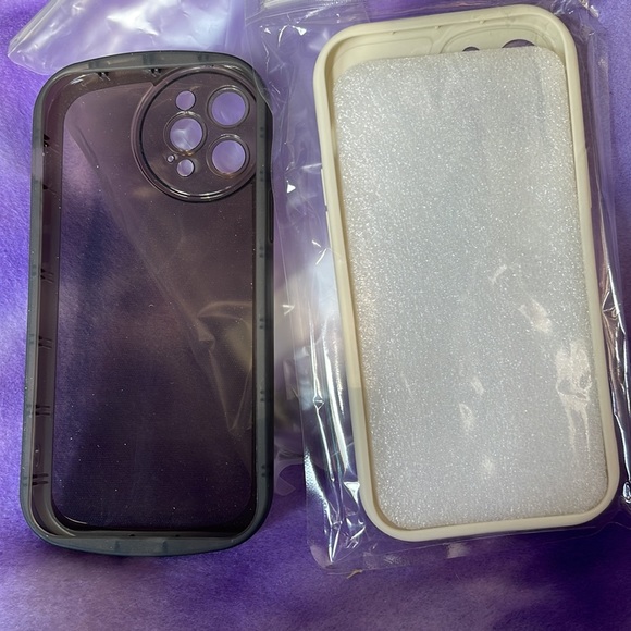 Lot of 2 pro max phone cases - Picture 4 of 4